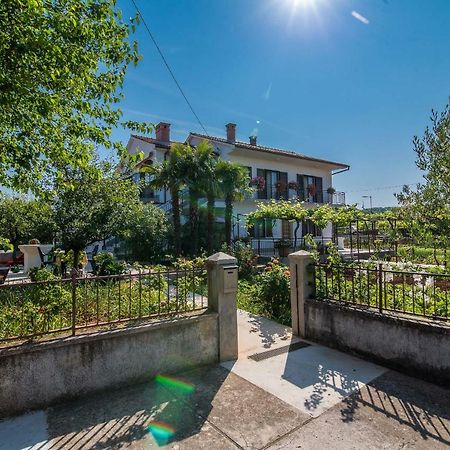 Apartman Ana Bajcici Exteriör bild