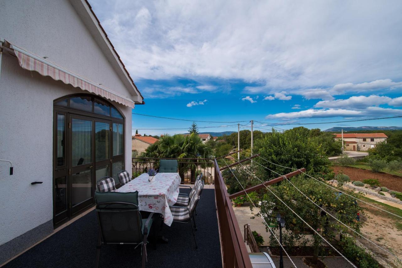 Apartman Ana Bajcici Exteriör bild